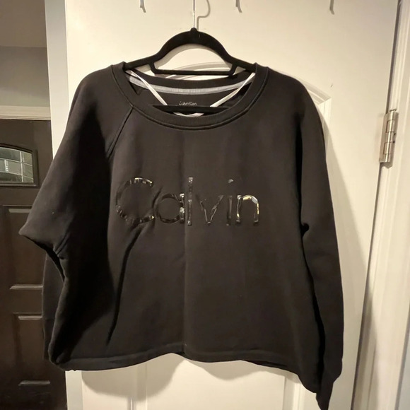 ~Calvin Klein~ Performance Sweatshirt - Large - Picture 2 of 8